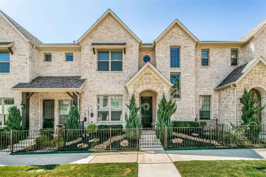 2233 Pinnacle Lane, Flower Mound, TX 75028