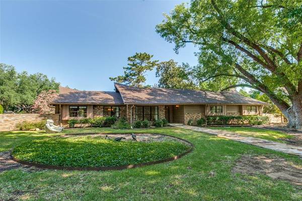 7019 Spring Valley Road, Dallas, TX 75254