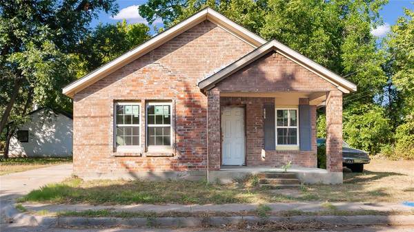 2707 Cross Street,  Dallas,  TX 75210