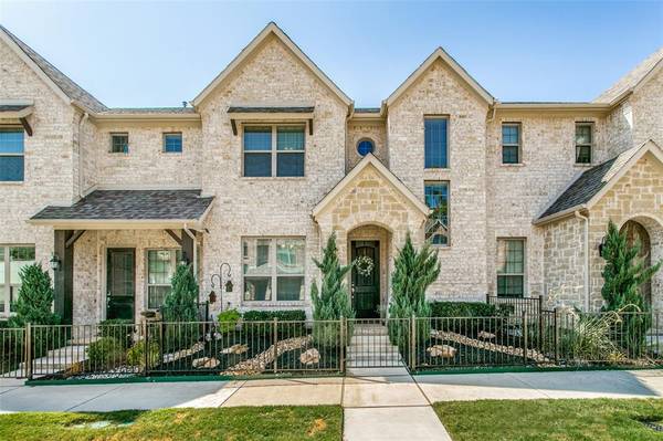 2233 Pinnacle Lane,  Flower Mound,  TX 75028