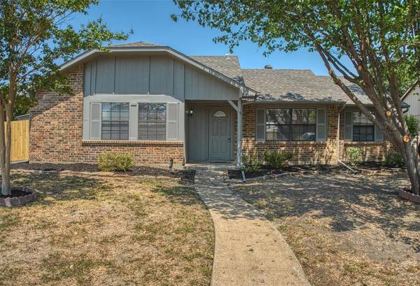 5800 Treese Circle, The Colony, TX 75056