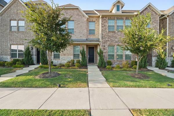 1561 Wittington Place, Farmers Branch, TX 75234