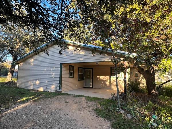 168 County Road 1421,  Morgan,  TX 76671