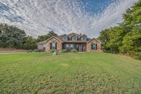 1024 N Oak Trail, Weatherford, TX 76085