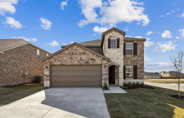 1302 Winterfell Drive, Forney, TX 75126