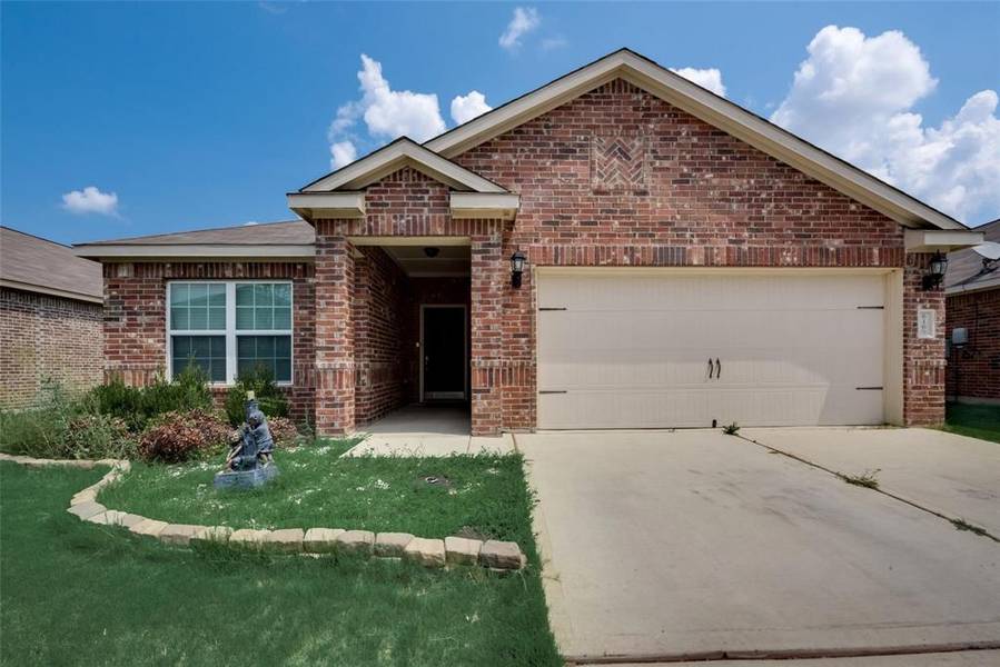 6109 Chalk Hollow Drive, Fort Worth, TX 76179