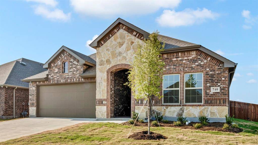 740 Serenity Sound Drive, Lavon, TX 75166