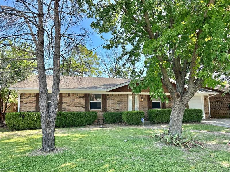 1508 Patricia Drive, Gainesville, TX 76240