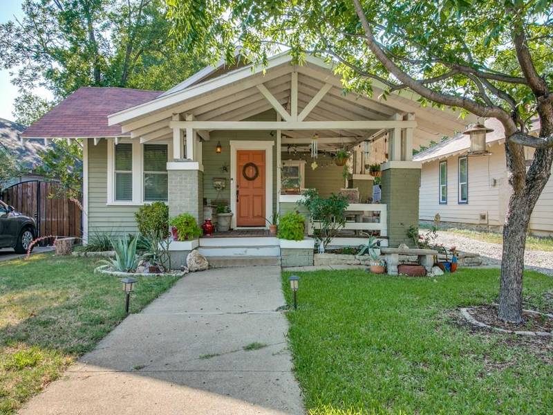 3217 Lipscomb Street, Fort Worth, TX 76110