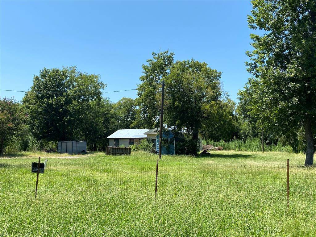 202 Vz County Road 3730, Wills Point, TX 75169