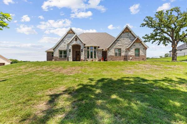 318 Arapahoe Ridge, Weatherford, TX 76087