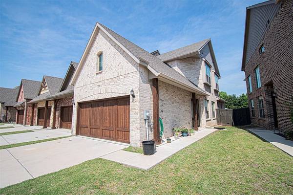 339 Featherstone Trail, Wylie, TX 75098