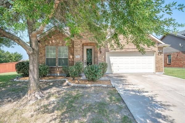 205 Burnett Drive, Lavon, TX 75166