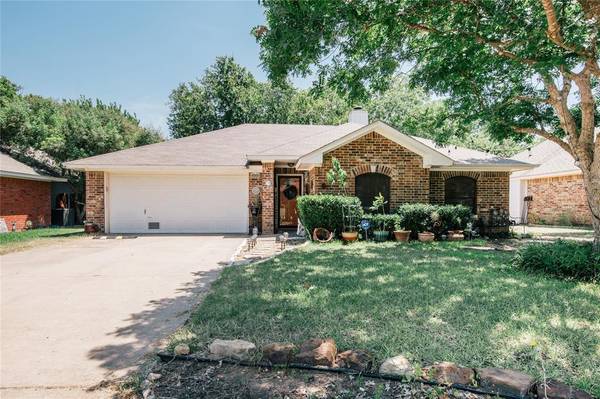 1100 Bayfield Drive,  Denton,  TX 76209