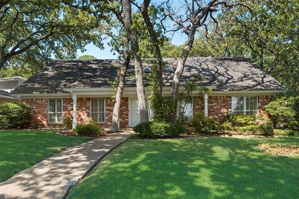 3109 Woodford Drive, Arlington, TX 76013