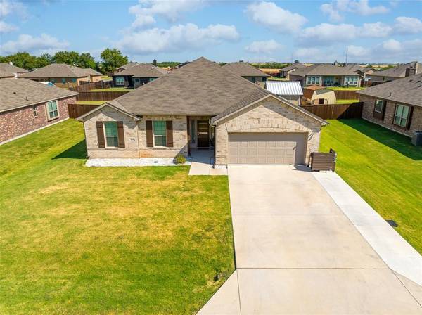 465 Kerens Street, Nevada, TX 75173