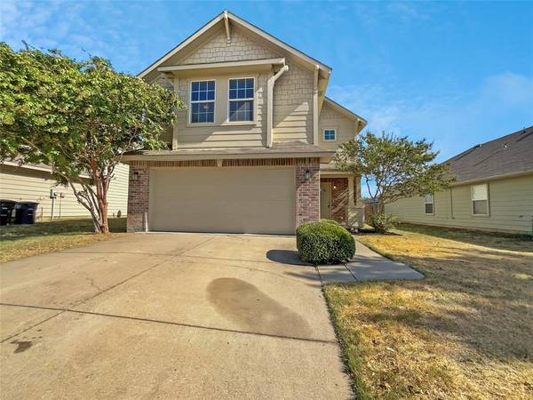 213 Wolf Mountain Lane, Fort Worth, TX 76140