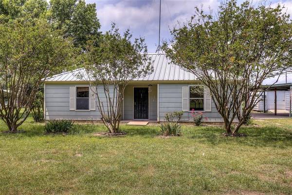 234 Rs County Road 3332, Emory, TX 75440