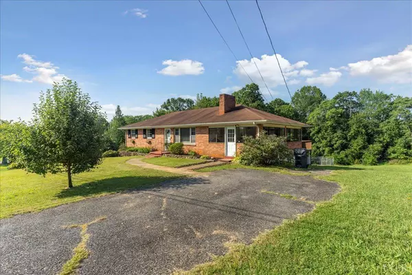 Madison Heights, VA 24572,146 Maple