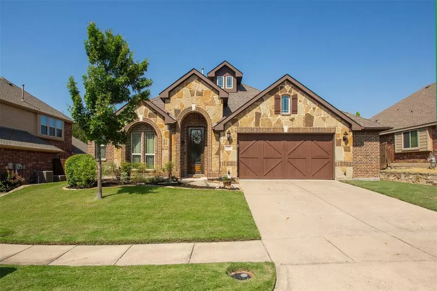 219 Lyndhurst Drive, Wylie, TX 75098