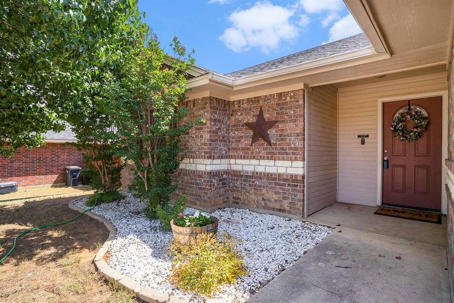 322 Carlisle Drive, Weatherford, TX 76085