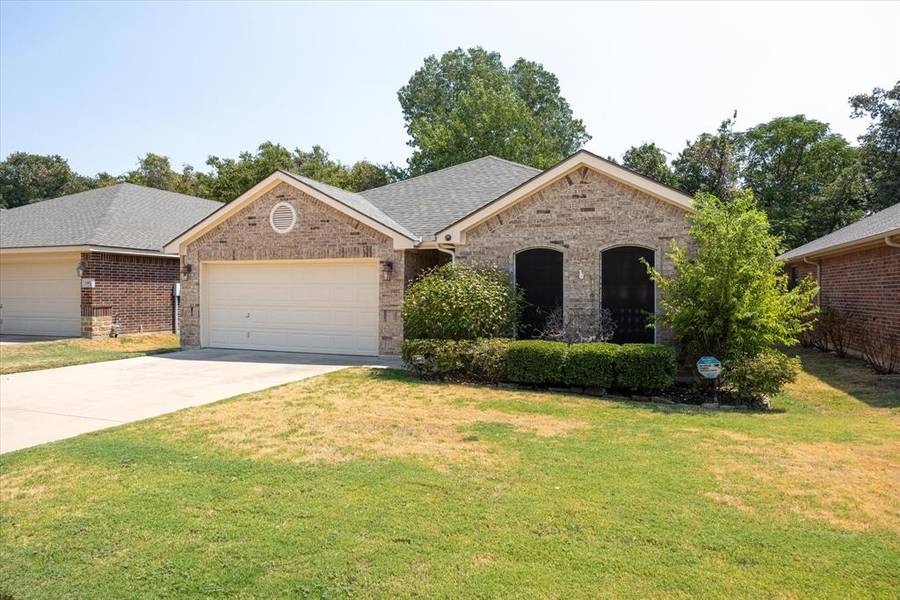 2209 Brandy Drive, Weatherford, TX 76087