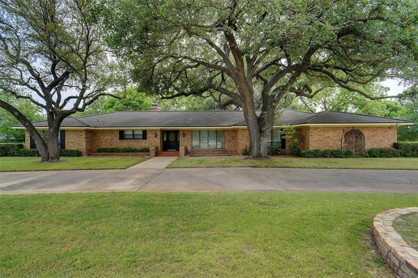 6315 N Hill Lane, Fort Worth, TX 76135