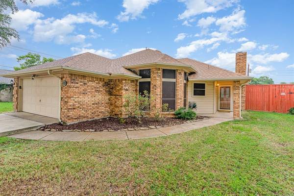 715 Azalea Drive, Forney, TX 75126