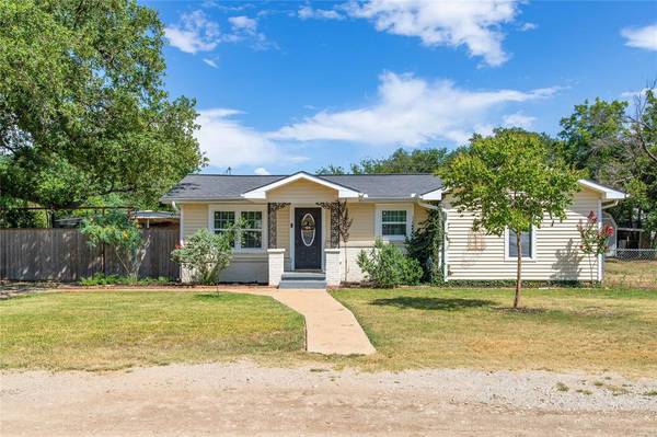 1306 Campa Drive, Brownwood, TX 76801