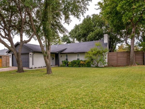 2936 Longmeade Drive, Farmers Branch, TX 75234