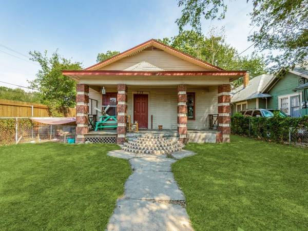 735 Sunset Avenue, Dallas, TX 75208