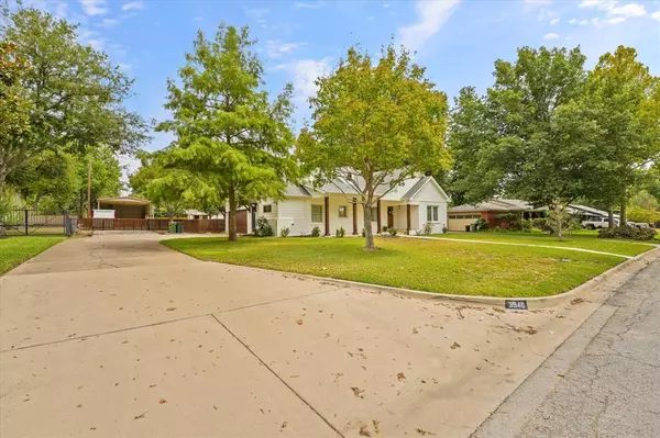 Richland Hills, TX 76118,3540 Holder Street