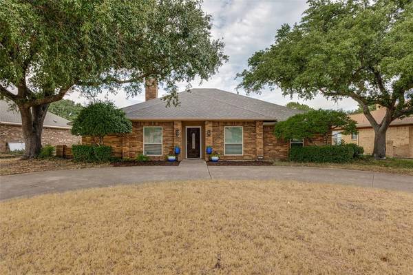 1607 E Spring Valley Road, Richardson, TX 75081