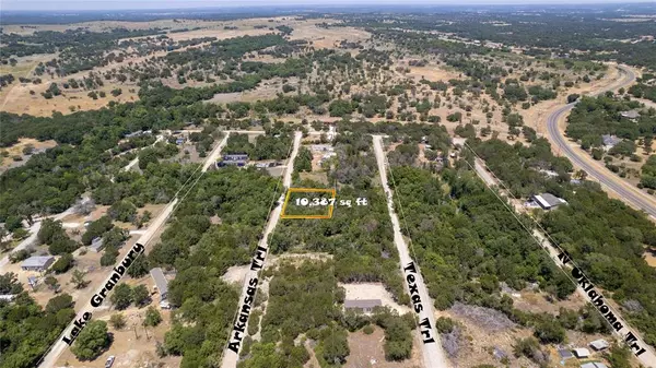 Granbury, TX 76048,6202 Arkansas Trail