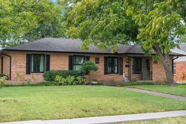 8605 Lockhaven Drive, Dallas, TX 75238