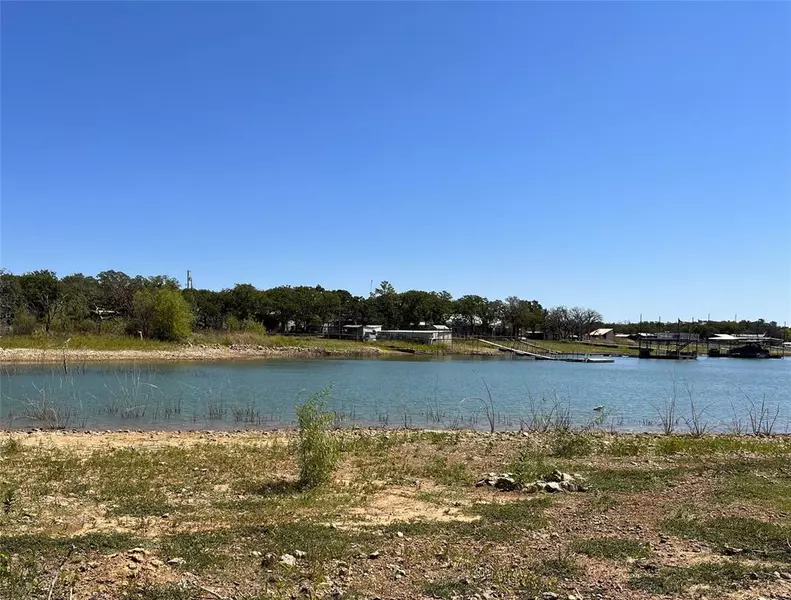 225 Oak Tree Lane, Cisco, TX 76437