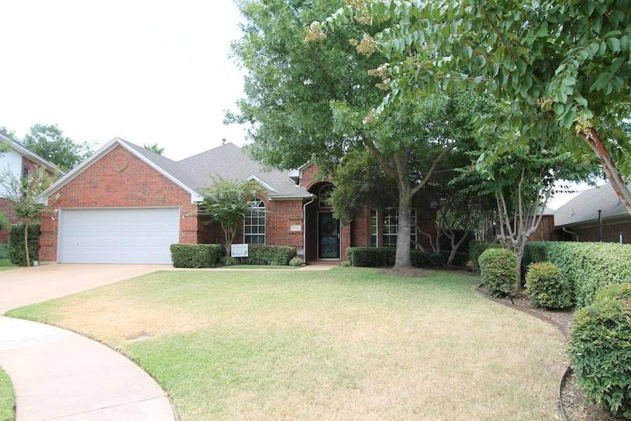 6306 Cobblestone Lane, Arlington, TX 76001