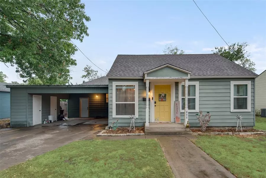 606 Dunn Street, Waxahachie, TX 75165