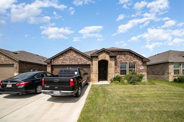 2809 Buckingham Drive, Denton, TX 76209