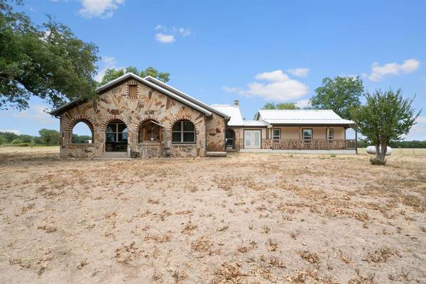 3464 Live Oak Road, Santo, TX 76472