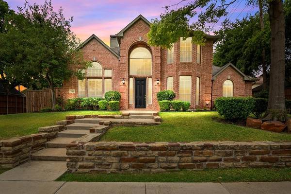 4568 Vista Knoll Drive,  Plano,  TX 75093