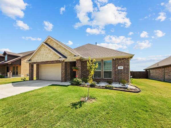 492 Declaration Way, Fate, TX 75189