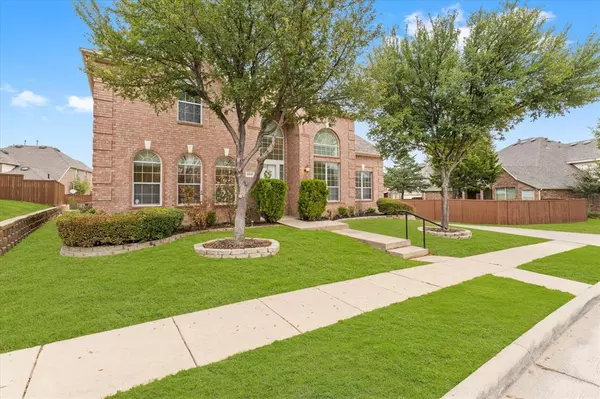 Irving, TX 75063,8910 Forest Hills Drive