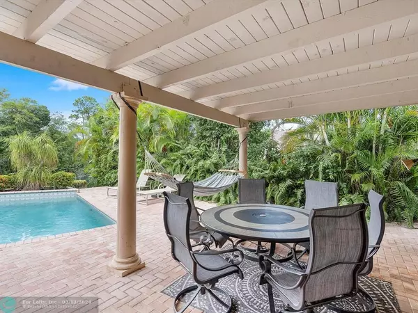 Boca Raton, FL 33428,21666 Little Bear Ln