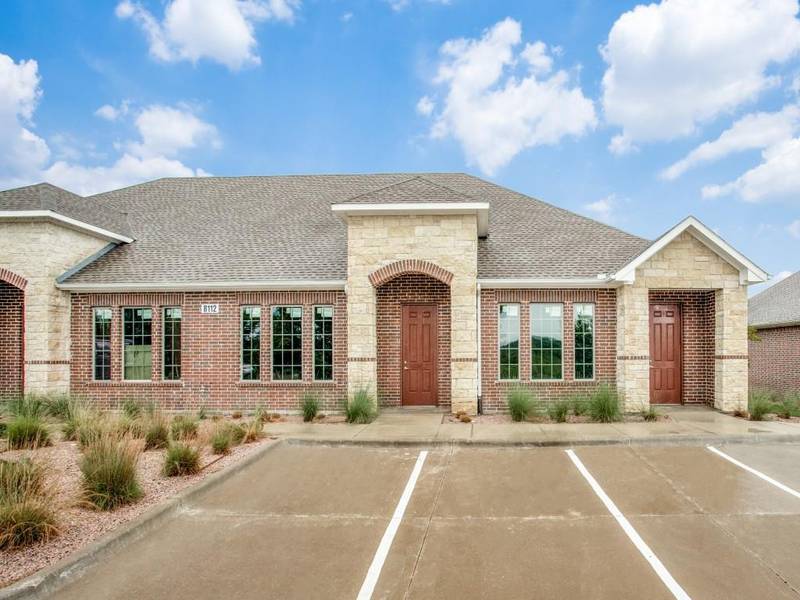 8112 Liberty Grove Road #400, Rowlett, TX 75089