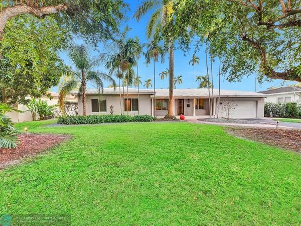 704 Jeronimo Dr, Coral Gables, FL 33146