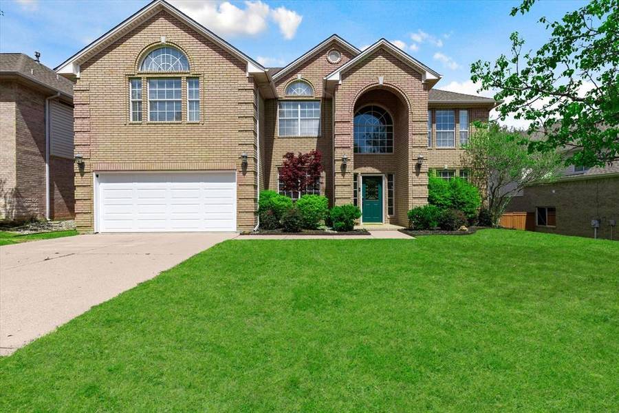 6420 Fianna Hills Drive, Fort Worth, TX 76132