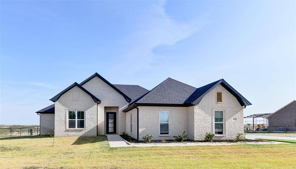 5027 County Road 4010, Decatur, TX 76234