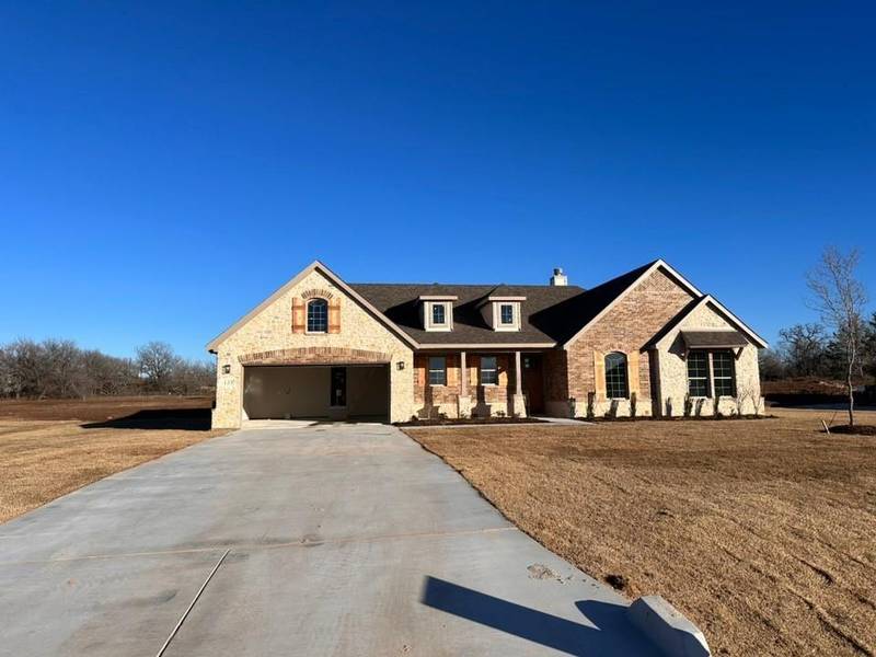 123 Brush Creek Drive, Boyd, TX 76023