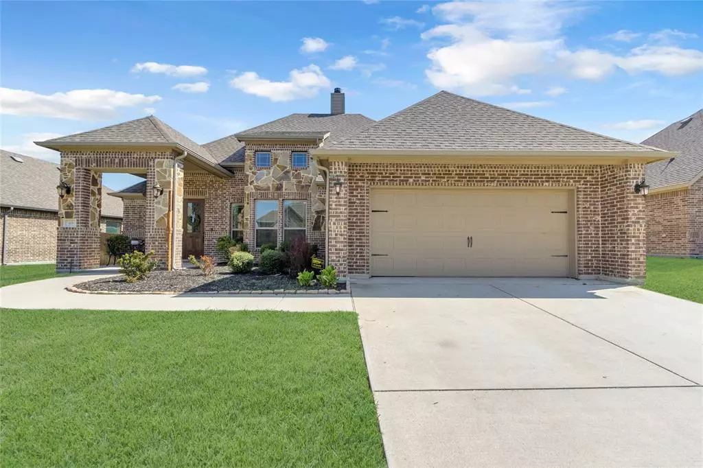 Waxahachie, TX 75165,418 Sunset Court